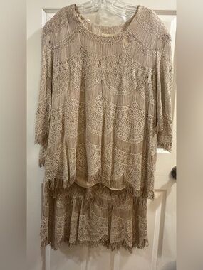 Damianou 1X Metallic Gold Lace Two-Piece Set